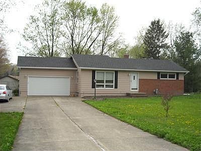 2nd image of 8370 Fairlane Dr