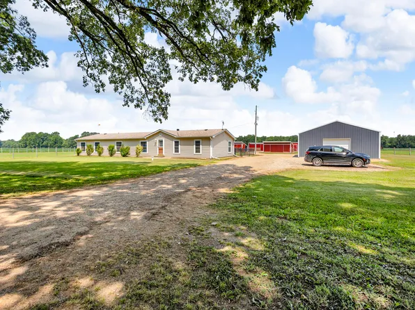 24623 P Dr S, Homer, MI 49245