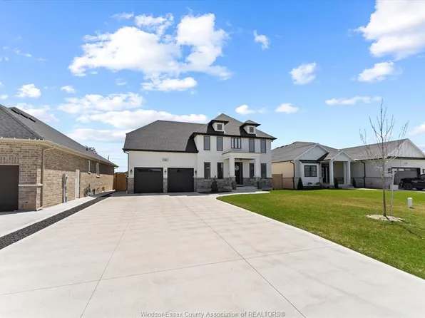 14 Dundee Dr, Chatham Kent, ON N7M 0S7