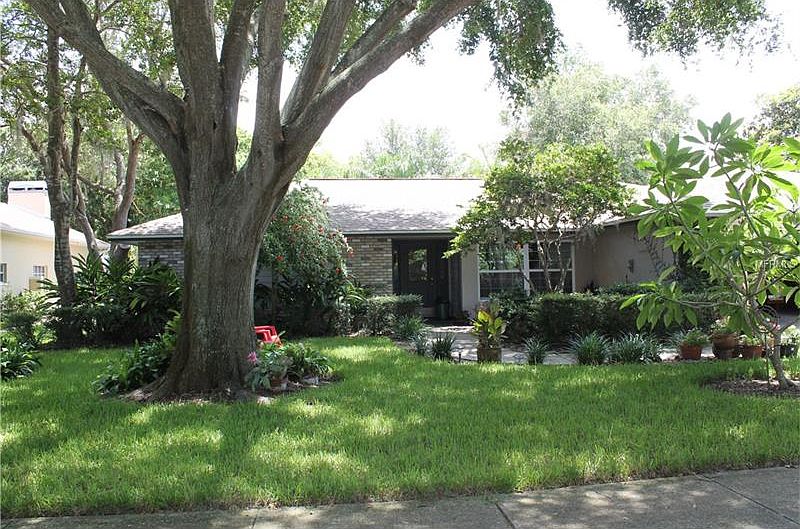 1st image of 1364 Hillside Dr