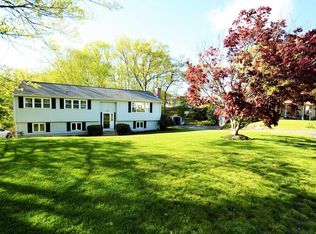 31 Pal Dr, Shrewsbury, MA 01545