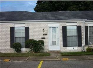 905 Berkley Cir, Mishawaka, IN