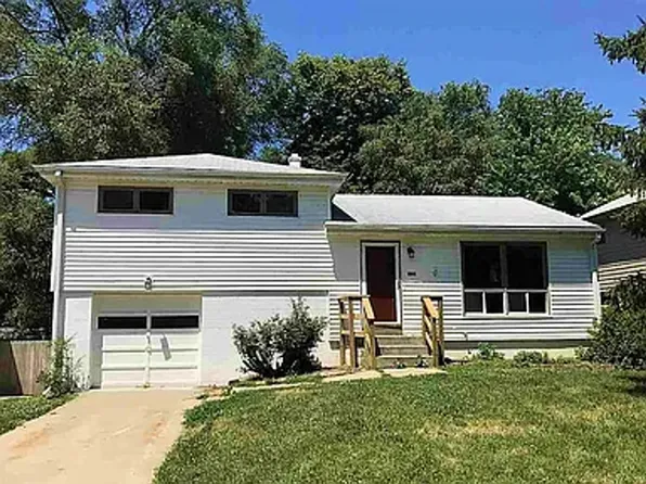 6630 Lafayette Ave, Omaha, NE 68132