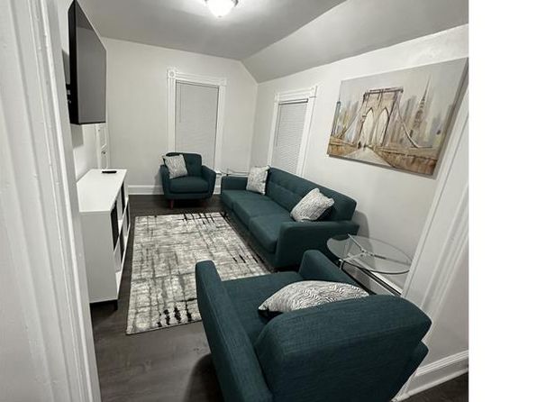 85 Draher St #3