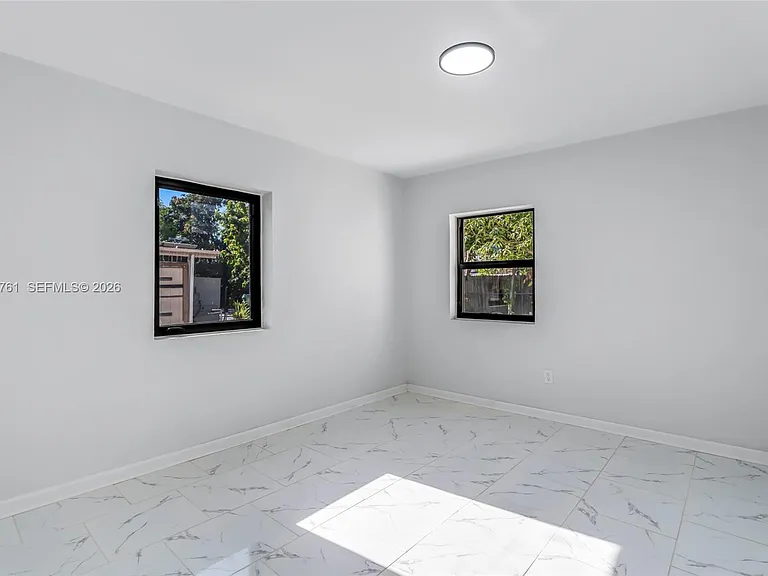 6312 SW 19th St — Photo 11