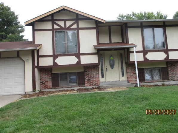 15552 95th Ave, Florissant, MO 63034