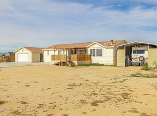 277 Longhorn Ave, Mojave, CA 93501