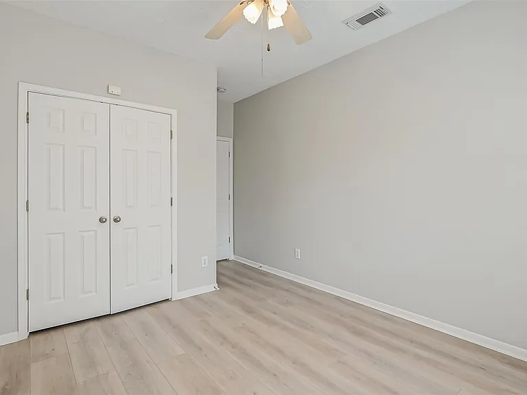 717 Cedarwood Dr — Photo 25