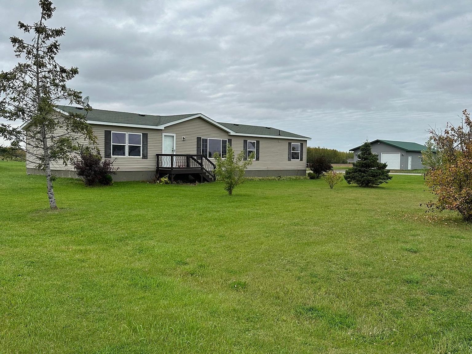 631 County Road 1 SW, Baudette, MN 56623 | Zillow