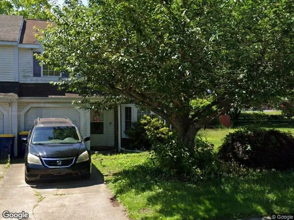 212 Green Blade Dr, Dover, DE 19904