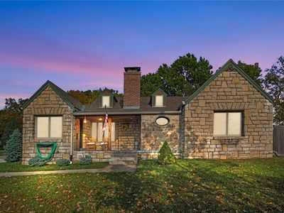 6405 NW Crystal Pool Dr, Platte Woods, MO, 64151