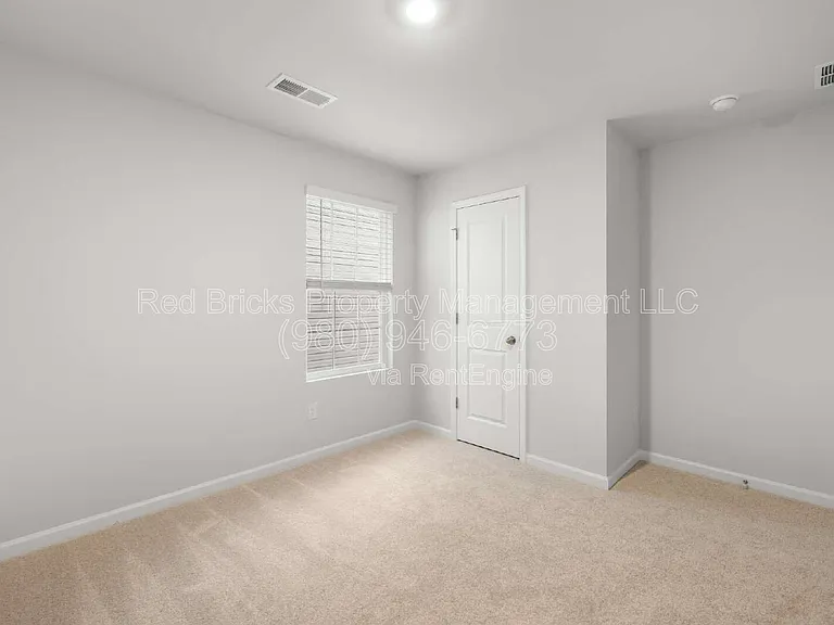 10154 Chatham Run Ln — Photo 26