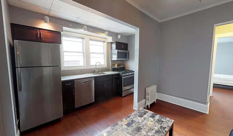 115 Comstock Ave #4 — Photo 2