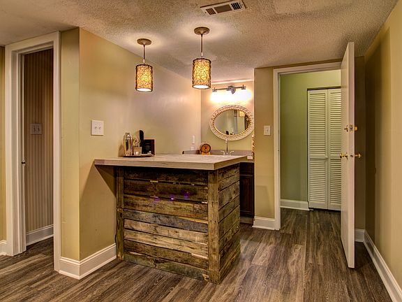 2nd image of 3715 Winding Creek Ln