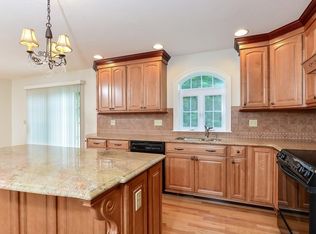 20 Compos St #0, Somerset, MA 02726
