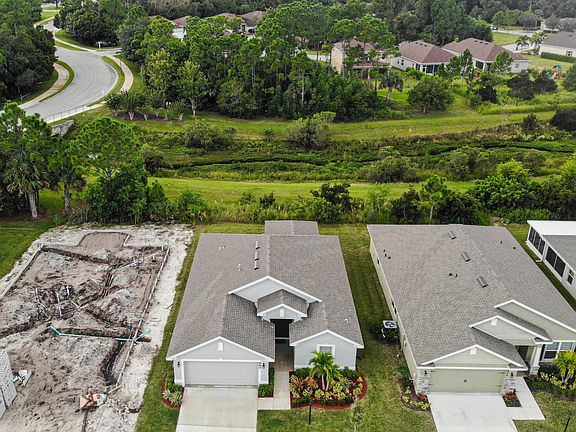 2nd image of 880 NE Whistling Duck Way