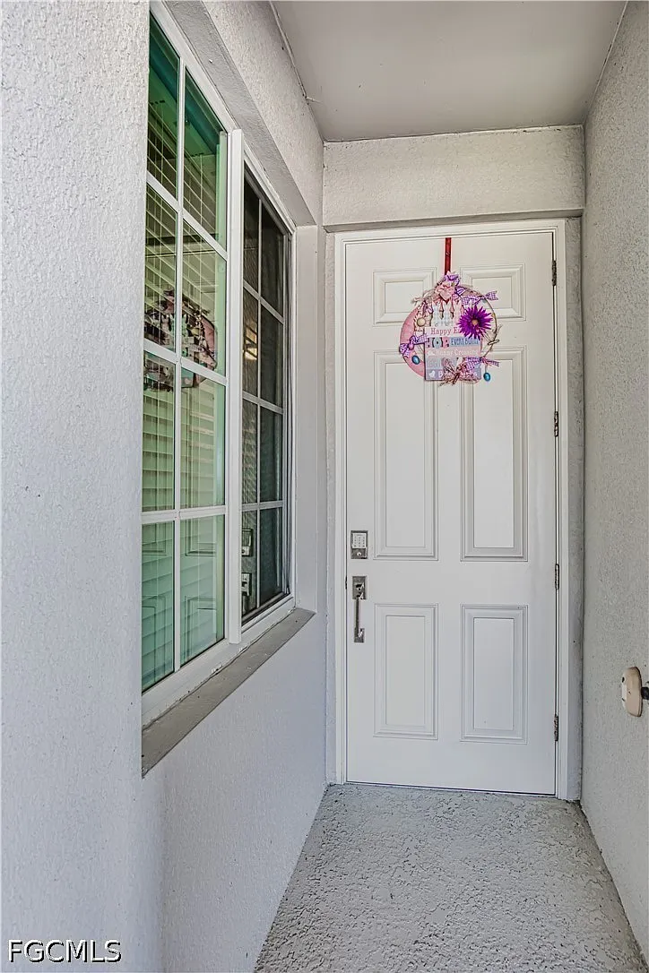 2 bed, 2.0 bath, 1198 sqft, $4,500 — Photo 1