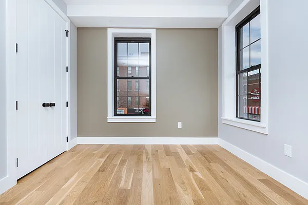 Rented by Nooklyn NYC LLC | media 35