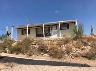 75 W Sahuaro Dr, Queen Valley, AZ 85118