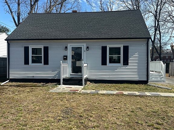 2nd image of 51 Canton St