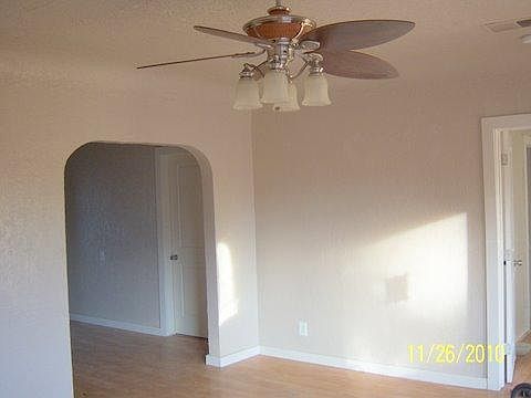 Living room with fan