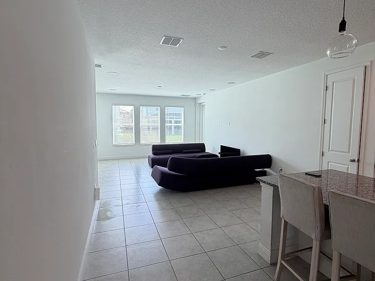 14845 Milfoil Ave — Photo 8