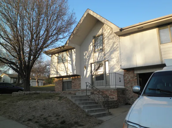 6323 N 109th Cir, Omaha, NE 68164