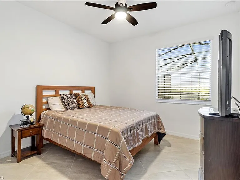 2516 Kona Way — Photo 11