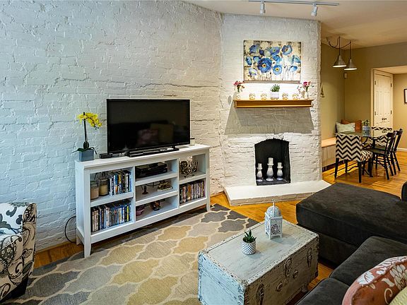 4th image of 30 N Boyle Ave #32