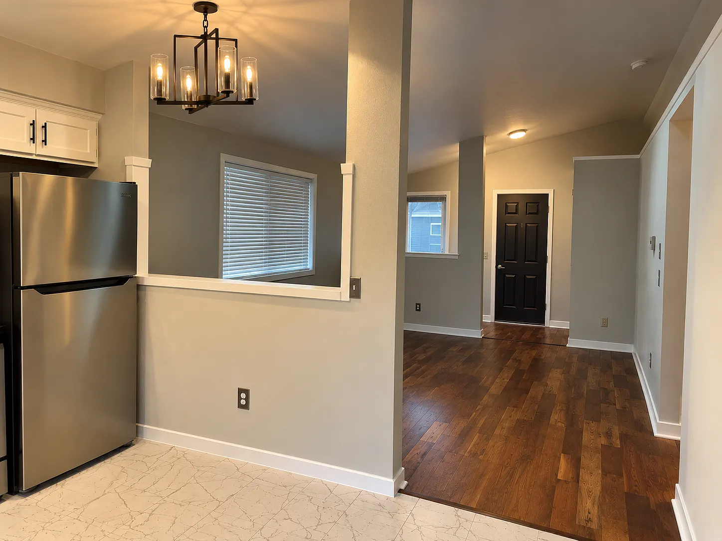 2 bed, 806 sqft, $2,750 — Photo 2