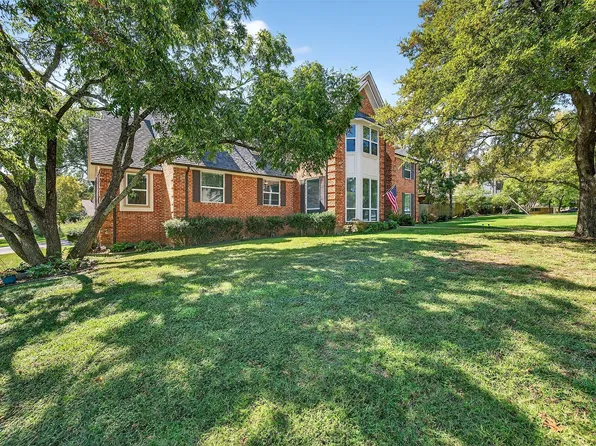 141 River Hills Dr, Denison, TX 75020