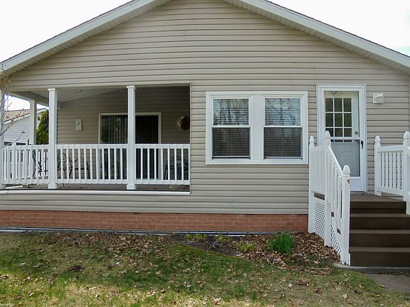 3rd image of 536 Swan Creek Ct