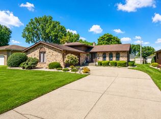 8144 Tapper Ave, Munster, IN 46321