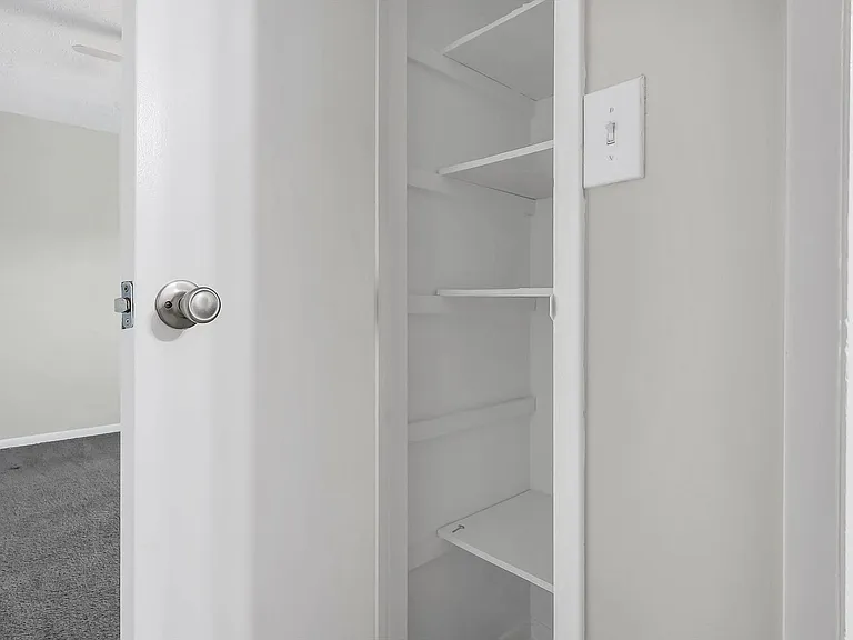 2405B Belcher Dr — Photo 36