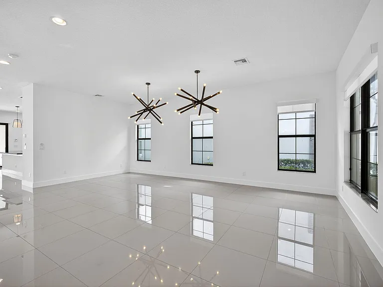 4025 Faraday Way — Photo 9