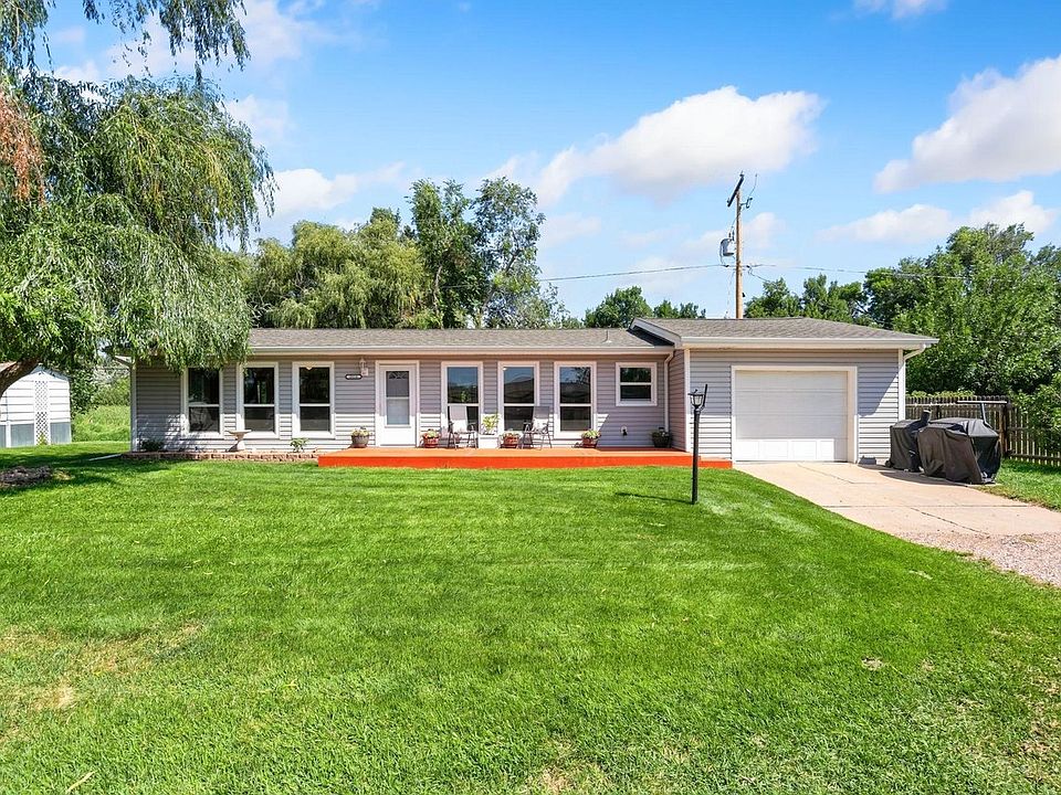 1st image of 2918 Cherry Ln