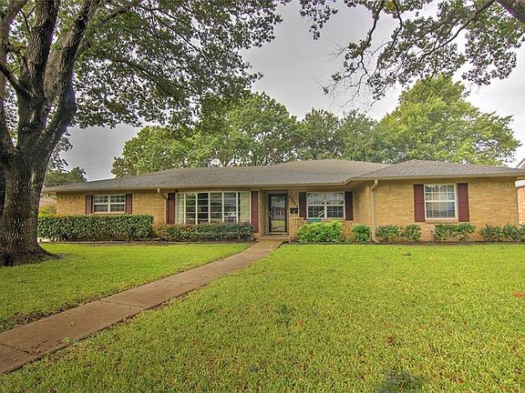 2nd image of 12423 Veronica Cir