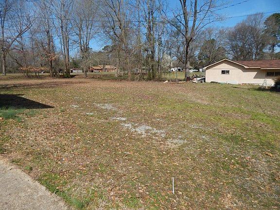 3rd image of 1000 S 27th St