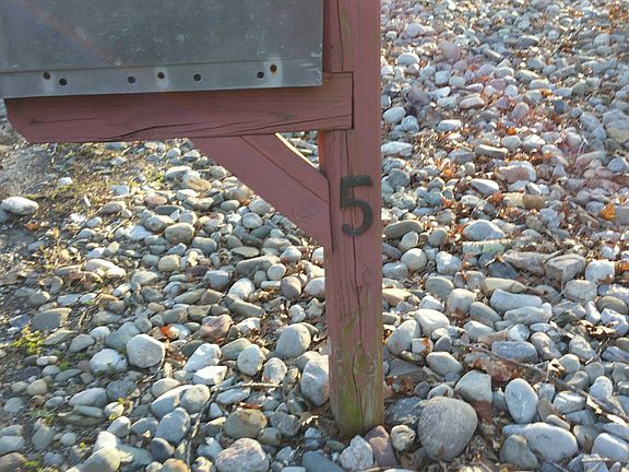 2nd image of 5 Mockingbird Ln