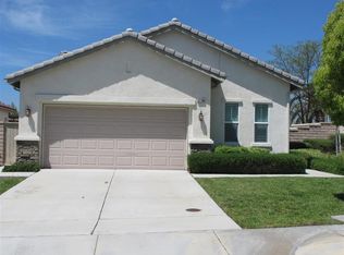 27755 Whisperwood Dr, Menifee, CA 92584