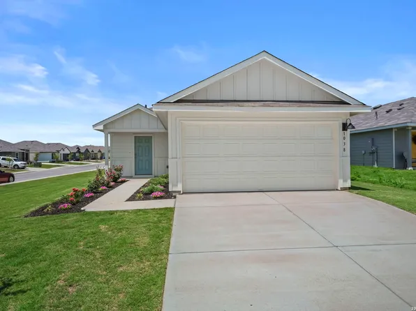 1038 Bold Run, Seguin, TX 78155