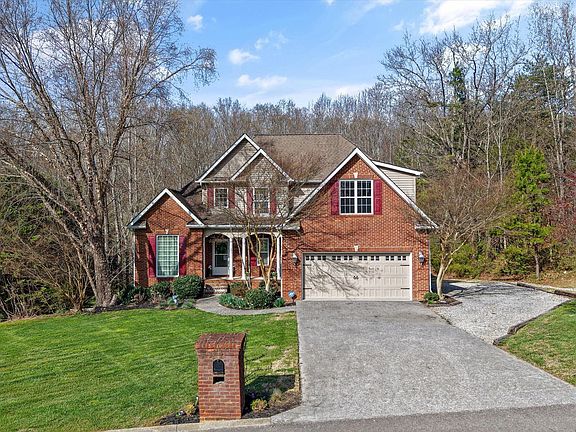 2nd image of 8127 Campbells Point Rd