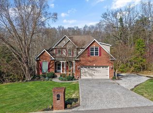 8127 Campbells Point Rd, Corryton, TN 37721