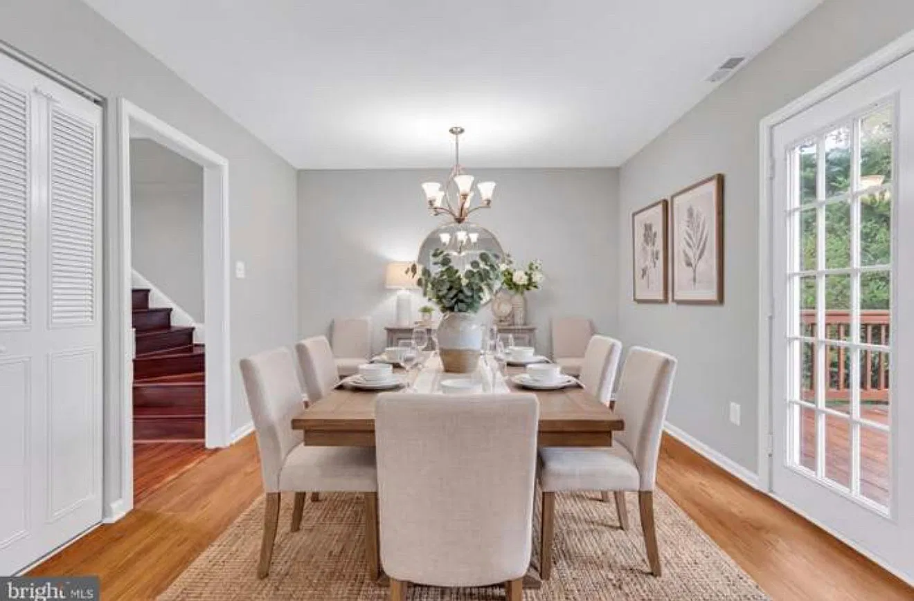 3 bed, 1294 sqft, $2,900 — Photo 3