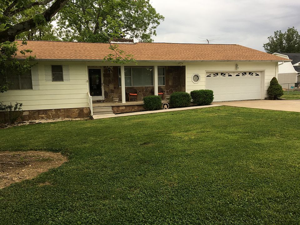 1st image of 2955 Candies Ln NW