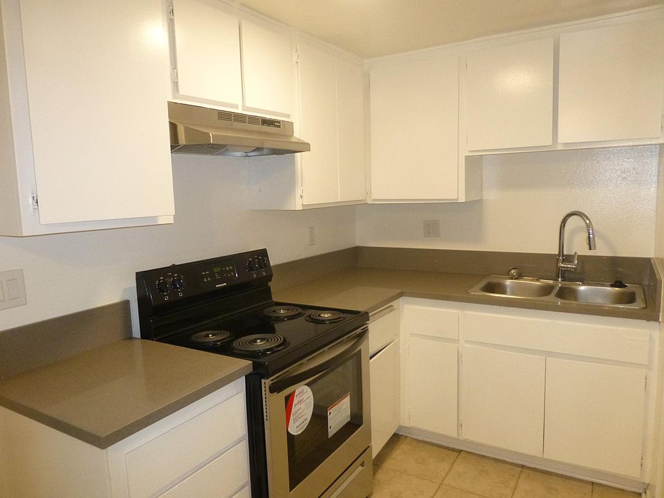 1st image of 11621 Braddock Dr APT 14
