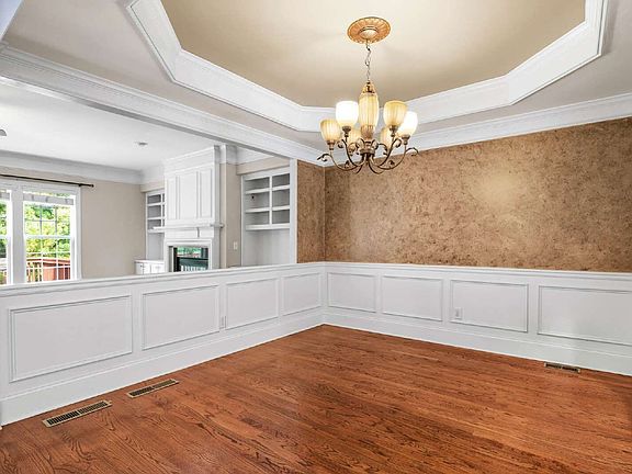 5th image of 2203 Cumberland Pkwy SE Unit 304