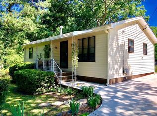 833 Oak Dr, Riverdale, GA 30274