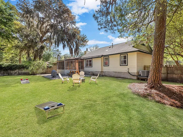 1131 Cobb Rd — Photo 19