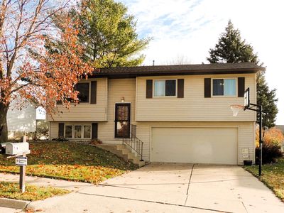 1650 Alicia St, Dubuque, IA, 52002